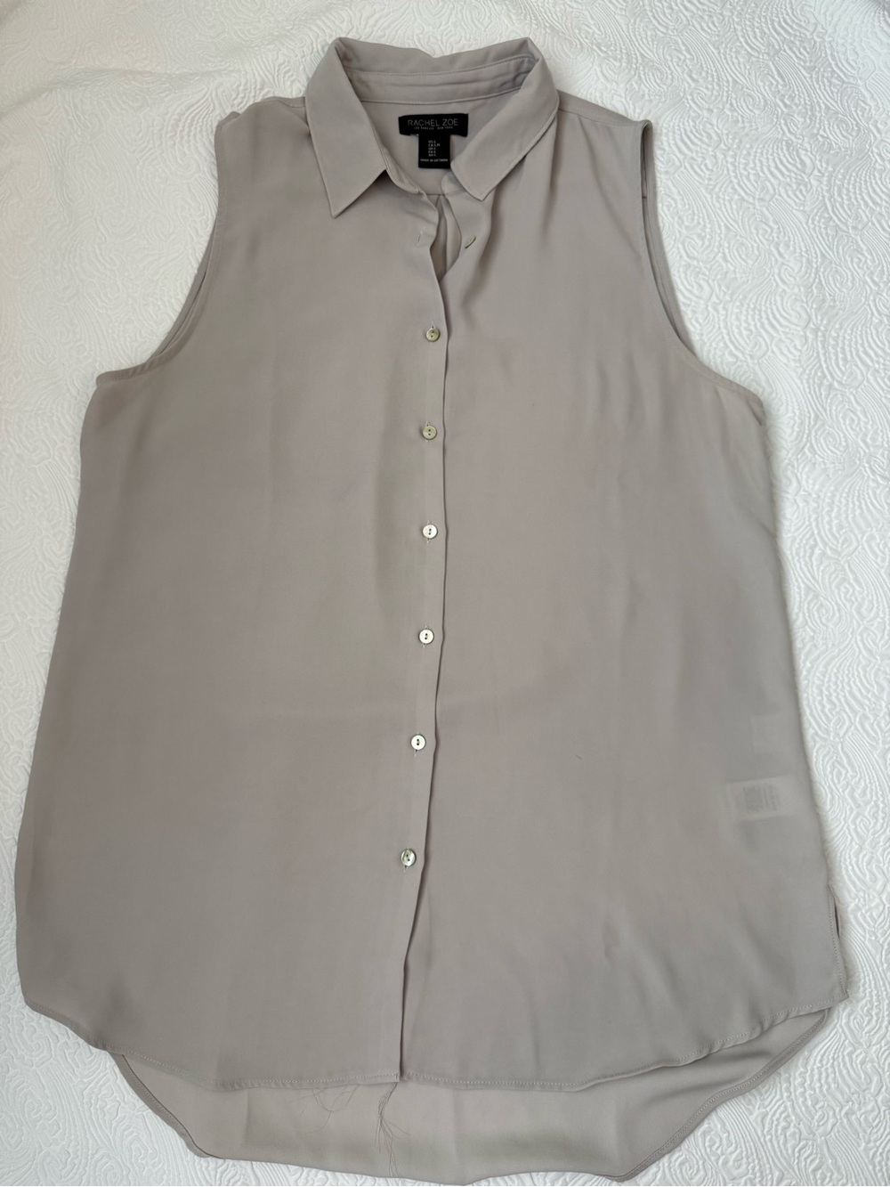 Rachel Zoe Sleeveless Button-Front Blouse in Taupe Gray